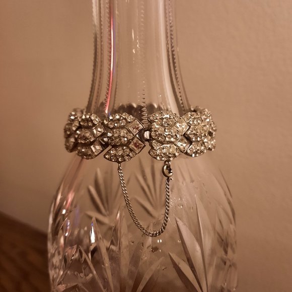 Vintage Rhinestone Bracelet - Picture 2 of 3